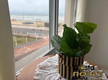 Apartamento · 40m² · 2 Quartos · 1 Vaga · Apartamento Mobiliado na Beira Mar de Tramandaí