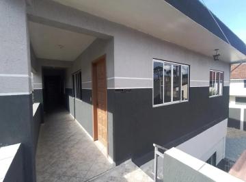 Casa · 250m² · 3 Quartos · 1 Vaga · Casa para alugar com 3 quartos, 3 banheiro e 1 vaga de garagem no Pilarzinho