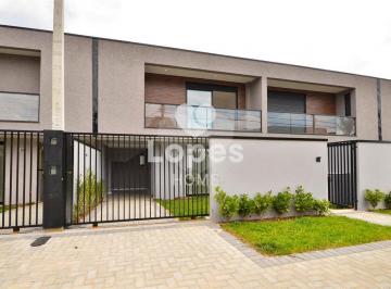 Casa de 3 quartos, Curitiba · Sobrado à venda em Orleans, Curitiba