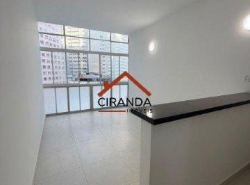 Apartamento · 27m² · 1 Quarto · Oportunidade no Copan, Studio Reformado e Cheio de Estilo!