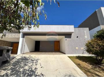 Casa · 220m² · 3 Quartos · 4 Vagas · Casa Térrea para Locação no Condomínio Giverny