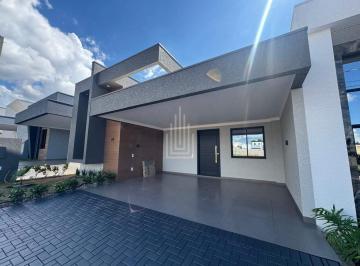 Casa · 148m² · 2 Quartos · 2 Vagas ·  Casa à venda localizada no Condomínio Villa Margarezi em Foz do Iguaçu.