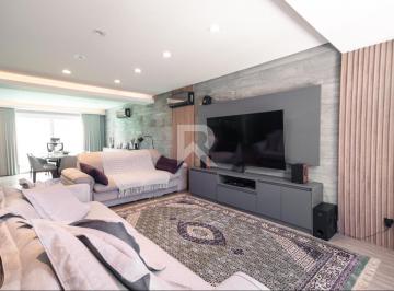 Casa · 247m² · 3 Quartos · 4 Vagas · Sobrado de Rua Moderno com Quintal Terraço, Jacuzzi e 3 suítes para locação, 247 m² - Santo Inácio -