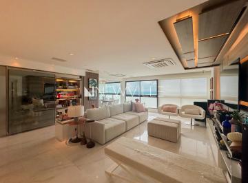 Apartamento · 217m² · 3 Quartos · 3 Vagas · Boa Viagem: 3 Quartos e Vista do Mar no Edf. Bella Vista