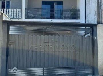 Casa · 200m² · 3 Quartos · CASA 3 QUARTOS SENDO 1 SUÍTE JARDIM PROTESTANTES