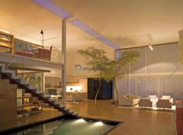 Casa · 759m² · 4 Quartos · 4 Vagas · Casa na Chácara Monte Alegre com 3 Suítes e 4 Vagas