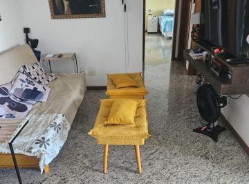 Apartamento · 100m² · 2 Quartos · 2 Vagas · Apartamento de três quartos na Praia de Itapuã