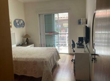 Casa · 200m² · 2 Quartos · 1 Vaga · Sobrado com 2 dormitórios, 1 suíte, e 1 vaga ? 200 m²