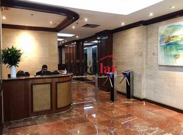 Comercial · 357m² · 2 Vagas · Sala :  / Comercial / Centro