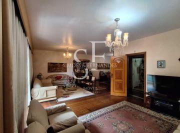 Apartamento · 243m² · 4 Quartos · 3 Vagas · Tijuca - Rua Oliveira da Silva - Apartamento de 4 quartos, 2 suítes e 3 vagas.