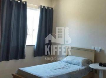 Quarto · Vendo casa nova, construída há cerca de 3 anos, muito bonita, arejada e localizada em um terreno tot
