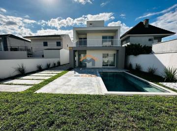 24362013_4.jpg · Sobrado com piscina e quintal  Atami