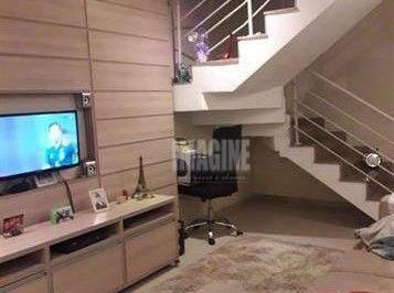 Casa · 240m² · 3 Quartos · 2 Vagas · Sobrado em Vila Aricanduva, São Paulo/SP de 240m² 3 quartos à venda por R$ 958.000,00