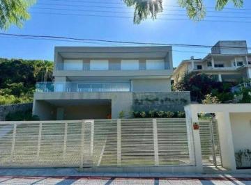 Casa · 596m² · 5 Quartos · 6 Vagas · Casa em Praia Brava, Florianópolis/SC de 596m² 5 quartos à venda por R$ 7.500.000,00