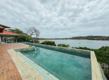 Casa · 520m² · 8 Quartos · 6 Vagas · Casa em Ferradura, Armação dos Búzios/RJ de 520m² 8 quartos à venda por R$ 8.500.000,00