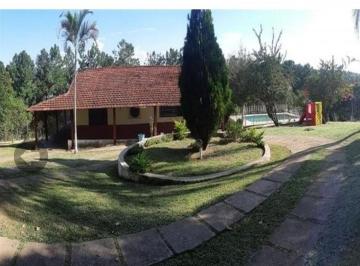 Casa de 2 quartos, Atibaia · Bela Chácara 4046m², Atibaia, plano, 2drms, piscina, F. Assado(F.Dias), fácil acesso, Vista linda,