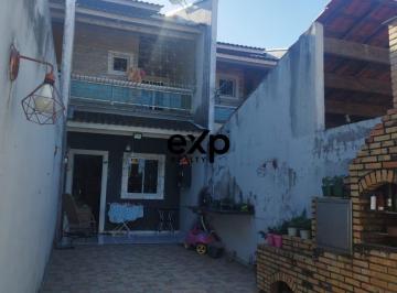 Casa · 70m² · 3 Quartos · 2 Vagas · Casa Duplex com 03 Suítes e Área Gourmet Exclusiva- Bairro Jangurussu