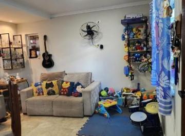 Casa · 96m² · 2 Quartos · 2 Vagas · Vendo lindo Sobrado de 2 dormitórios suítes no Marapé em Santos