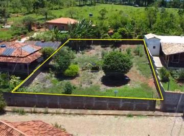 Terreno · 666m² · Dois lotes á venda, Vista Alegre - Passa Tempo/MG.
