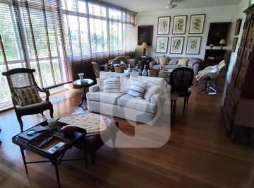 Apartamento · 217m² · 3 Quartos · 1 Vaga · Apartamento 3 quartos, sendo 1 suíte