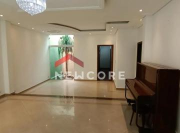 Casa · 260m² · 5 Quartos · 4 Vagas · Casa em  Rua Lalau Rabelo - Vila Milton - Guarulhos/SP