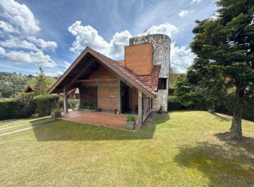Casa de 3 quartos, Campos do Jordão · Casa em Condomínio Fechado para Venda - Campos do Jordão