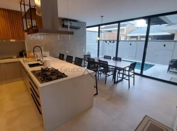 Casa de 4 quartos, São José dos Campos · Casa Condomínio em São José dos Campos