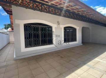frente lado esquerdo · Oportunidade - Casa - Jardim Satélite - 3 Dormitórios - 191m².