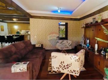 Casa · 509m² · 4 Quartos · 5 Vagas · Casa com 4 quartos à venda, 509 m² por R$ 923.000 - Tanque - Rio de Janeiro.