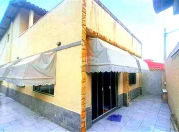 Casa · 272m² · 5 Quartos · 5 Vagas · Imóvel a venda com duas casas na rua dos Biólogos na Taquara .