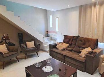 Casa · 193m² · 3 Quartos · 3 Vagas · Casa em Condomínio com 3 suít na Taquara: Oportunidade Única!