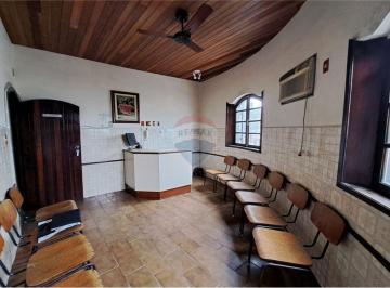 Comercial · 72m² · 2 Quartos · Excelente Oportunidade: imóvel de  72m² em Bento Ribeiro, em frente a estação de trem.