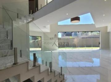 Casa de 4 quartos, Santana de Parnaíba · Oportunidade - Casa em Condomínio - Cidade Tamboré - 4 Dormitórios - 486m².