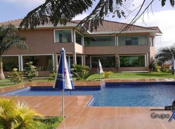 Casa · 500m² · 4 Quartos · 6 Vagas · Oportunidade - Casa Condomínio - Urbanova - Residencial Chácara dos Lagos - 4 Dormitórios - 500m².