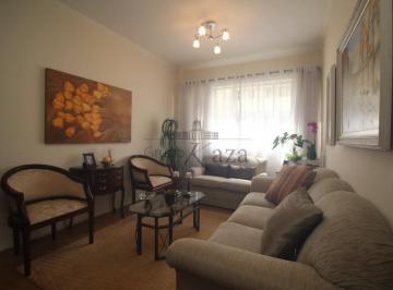 Apartamento de 2 quartos, São Paulo · Moema - 2 Suítes - 86m² Excelente local!