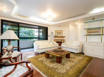 Apartamento de 4 quartos, São Paulo · Moema - 147m²- 4 Dormitórios - 2 Grs
