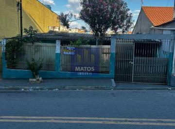 Casa de 6 quartos, Carapicuíba · Excelente imóvel com oportunidade para Renda, com 04 casas + espaço de terreno