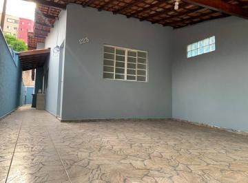 Casa · 61m² · 2 Quartos · 2 Vagas · Casa Recém-Reformada à Venda – Jardim Paladino