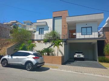 Casa · 482m² · 3 Quartos · 4 Vagas · Oportunidade - Casa em Condomínio - Urbanova - Condomínio Jaguary - 3 Dormitórios - 228m².
