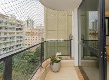 Apartamento · 236m² · 4 Quartos · 3 Vagas · Higienópolis! 3 vagas!