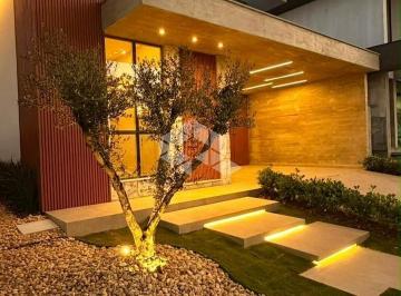 Casa · 336m² · 3 Quartos · Casa com condomínio fechado de alto padrão- Pedra Branca