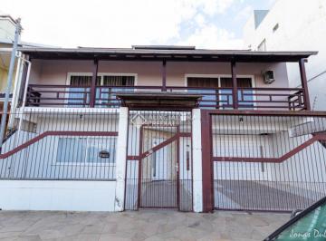Casa · 366m² · 4 Quartos · 4 Vagas · Casa 4 quartos, 2 suítes Centro - Canoas/RS