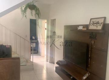Casa · 85m² · 2 Quartos · 2 Vagas · Oportunidade - Casa Sobrado - Bosque dos Ipês - 2 Dormitórios - 85m².