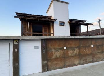 Casa · 4 Quartos · 1 Vaga · Casa de 4 dormitórios