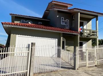 Casa · 3 Quartos · 2 Vagas · Casa com área comercial