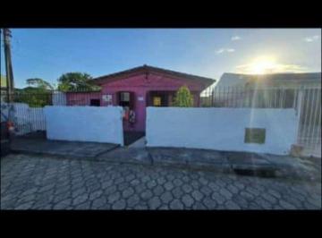 Casa · Duas casas no terreno