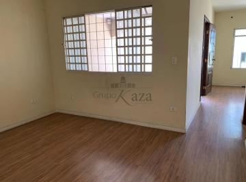 Casa · 300m² · 3 Quartos · 4 Vagas · Oportunidade - Casa - Jardim Florida - Jacareí - 3 Dormitórios - 300m².