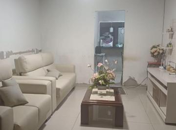 Casa de 3 quartos, Brasília · Casa na QNE 20 em terreno com 350 metros com 3 quartos 1 suíte Escriturada! 61-98500-8500 Confira!