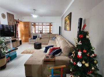 Casa de 3 quartos, São Paulo · Sobrado moderno com 3 suítes no Jaçanã