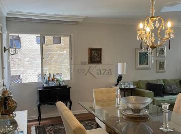 Apartamento · 120m² · 3 Quartos · 2 Vagas · Apartamento - Moema - 3 Dormitórios - 120m².